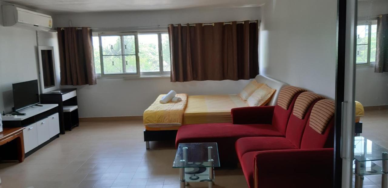 New Room Нонтхабури Экстерьер фото